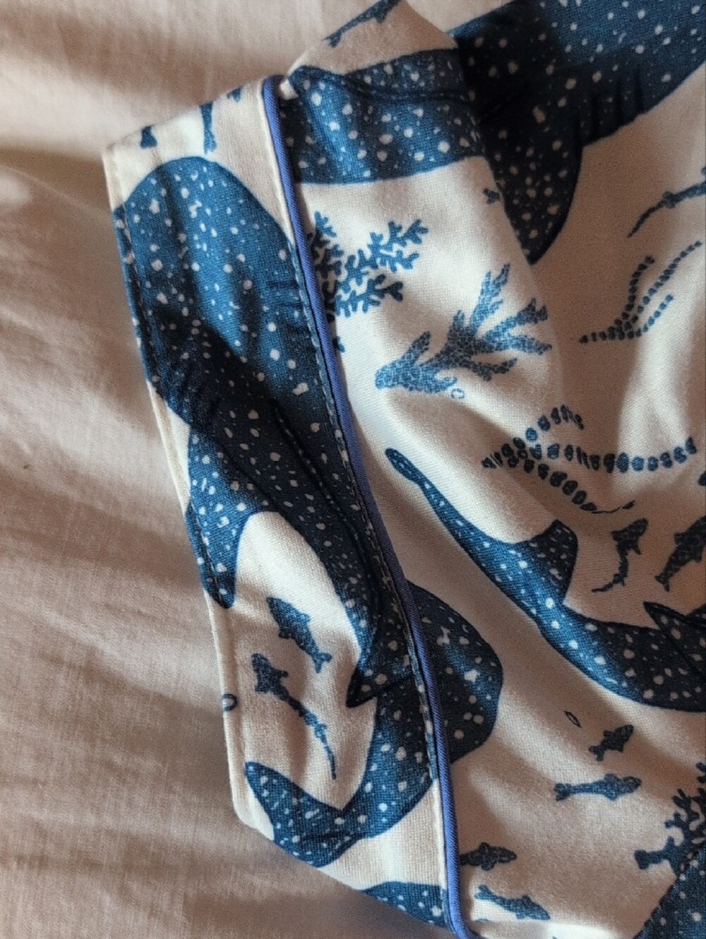 Temu Whale Shark Print Short Pajama Set - Picture 5 of 5